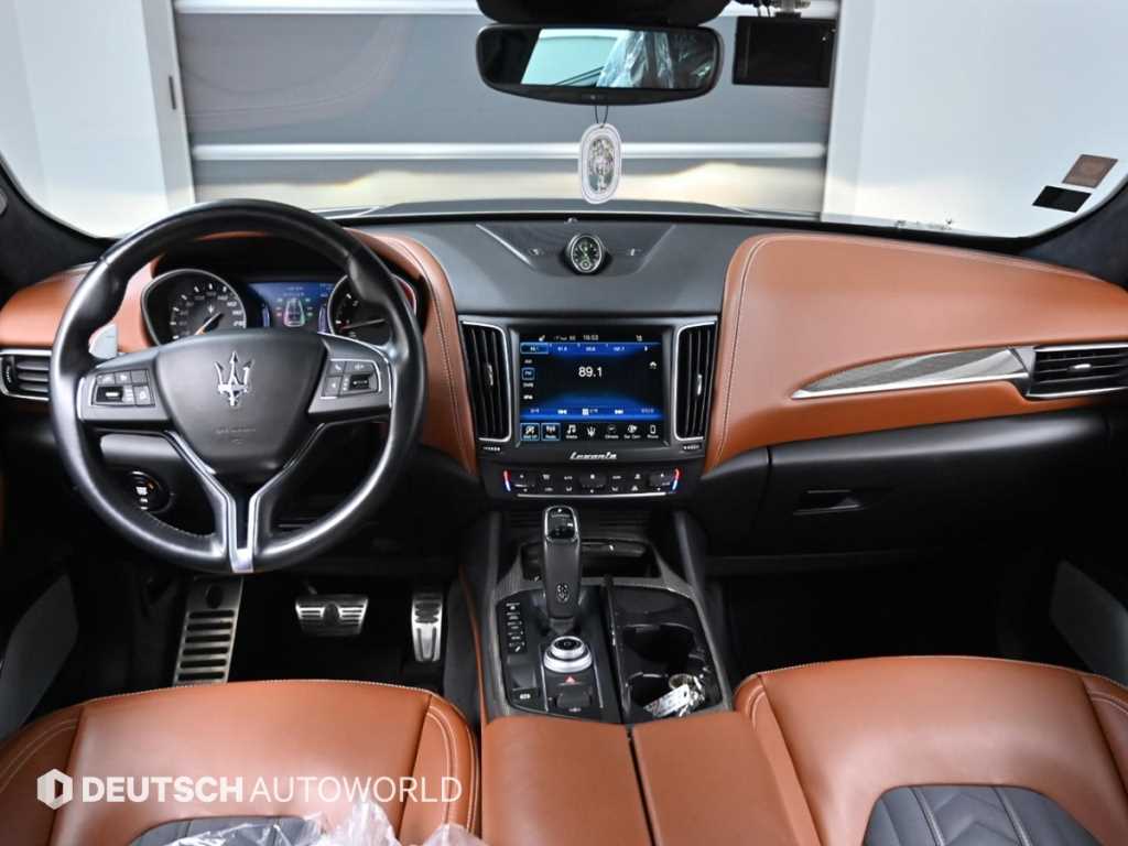 Maserati Levante — photo 07