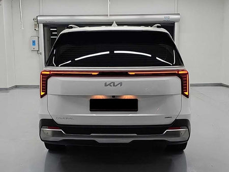 Kia Carnival — photo 04