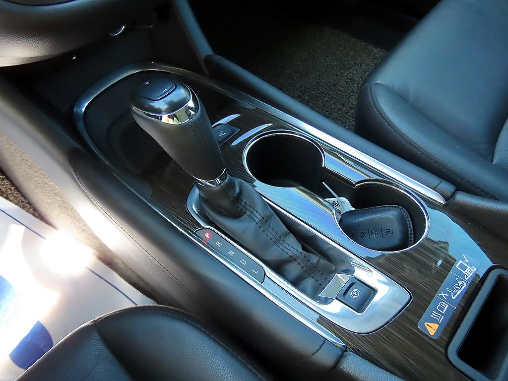 CHEVROLET Malibu — photo 10