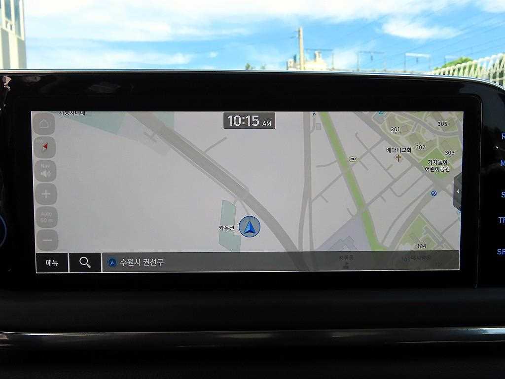 Hyundai Sonata — photo 16