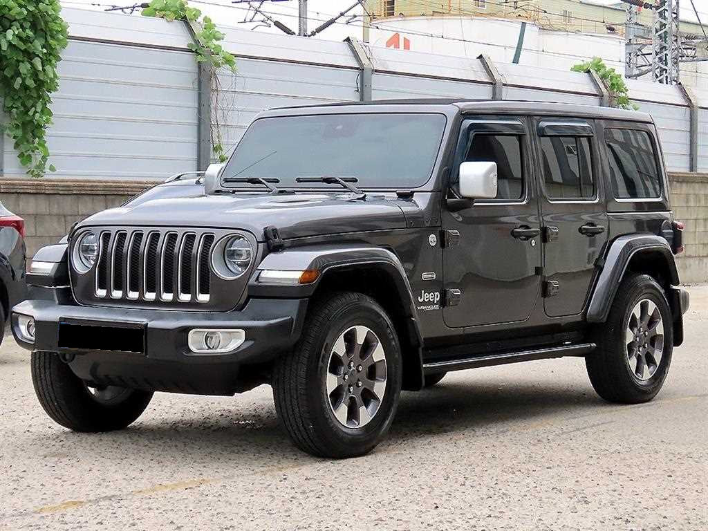 Jeep Wrangler — photo 02