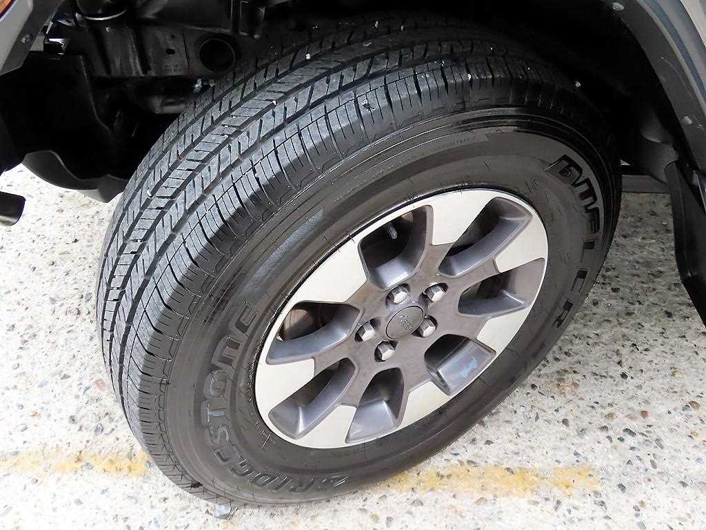 Jeep Wrangler — photo 20