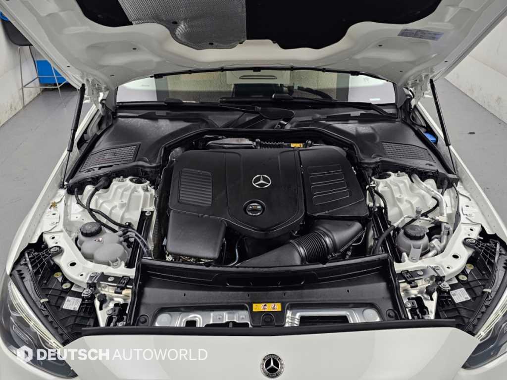 Mercedes-Benz C-Class — photo 06