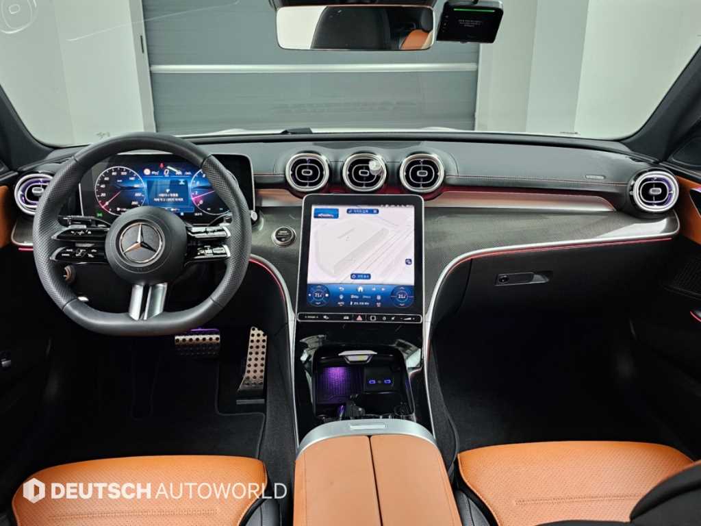 Mercedes-Benz C-Class — photo 07