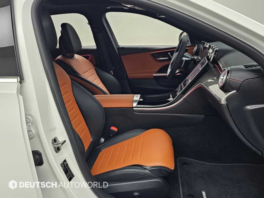 Mercedes-Benz C-Class — photo 10