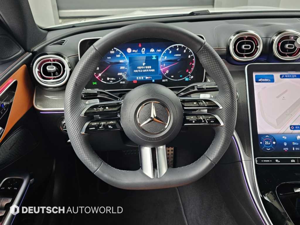 Mercedes-Benz C-Class — photo 13