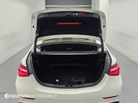 Mercedes-Benz C-Class — photo 19