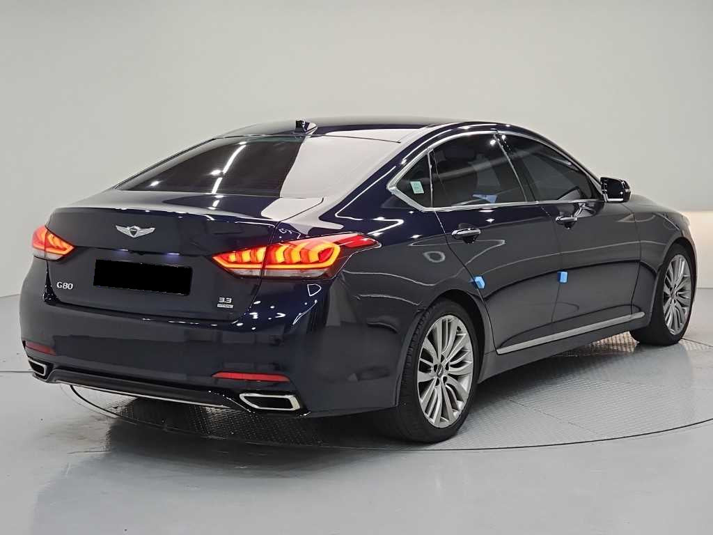 Genesis G80 — photo 04