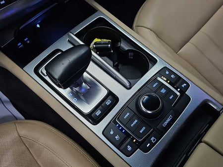Genesis G80 — photo 08