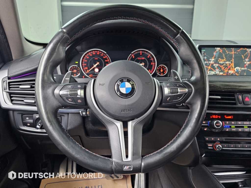 BMW X6 — photo 13