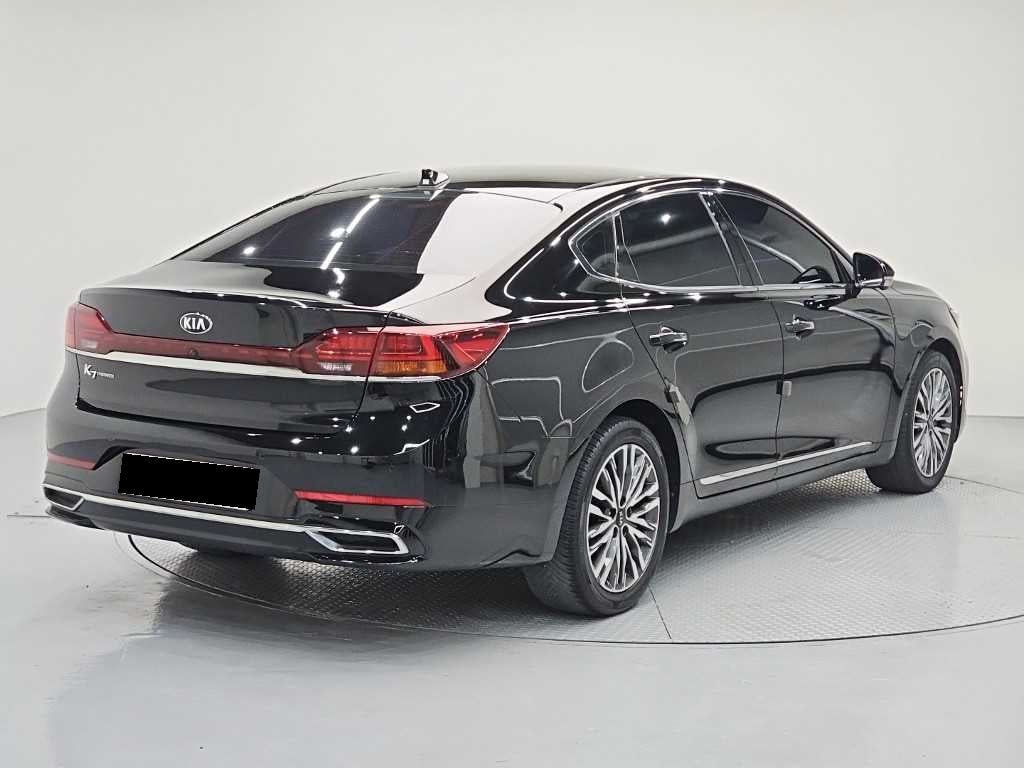 Kia K7 — photo 04