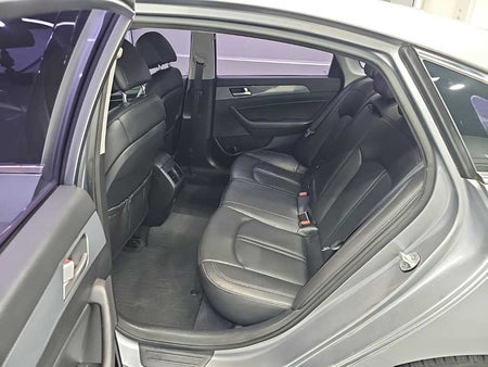 Hyundai Sonata — photo 12