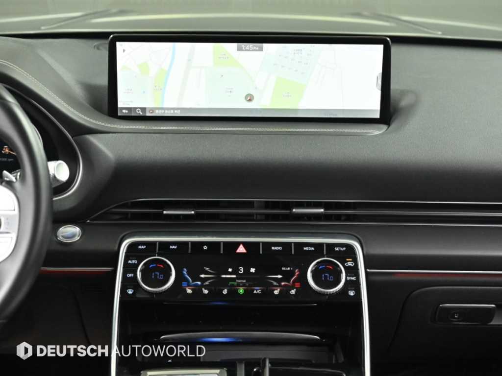Genesis GV80 — photo 14
