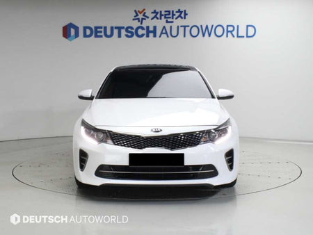 Kia K5 — photo 03