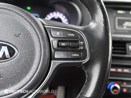 Kia K5 — photo 16