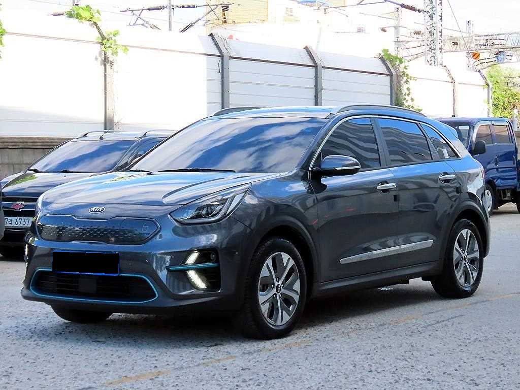 Kia Niro — photo 02