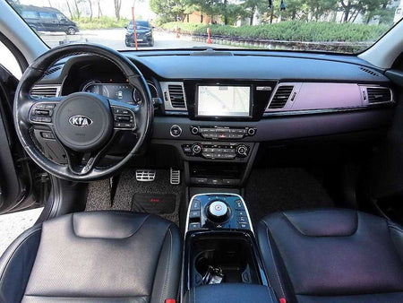 Kia Niro — photo 07