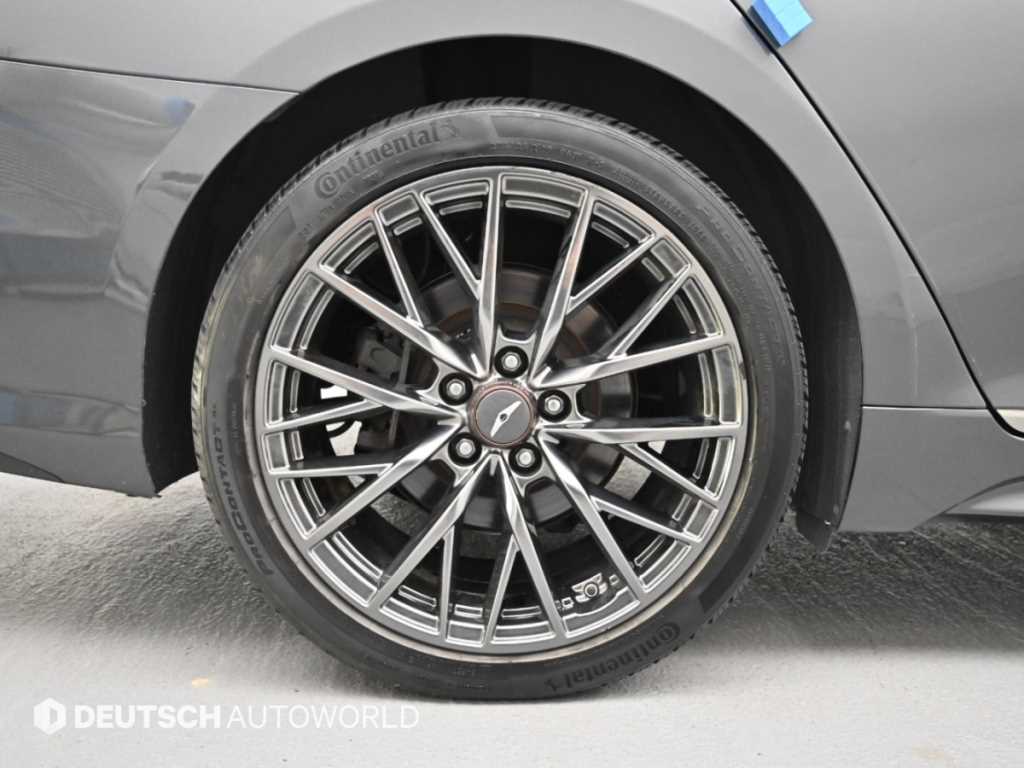 Genesis G80 — photo 05