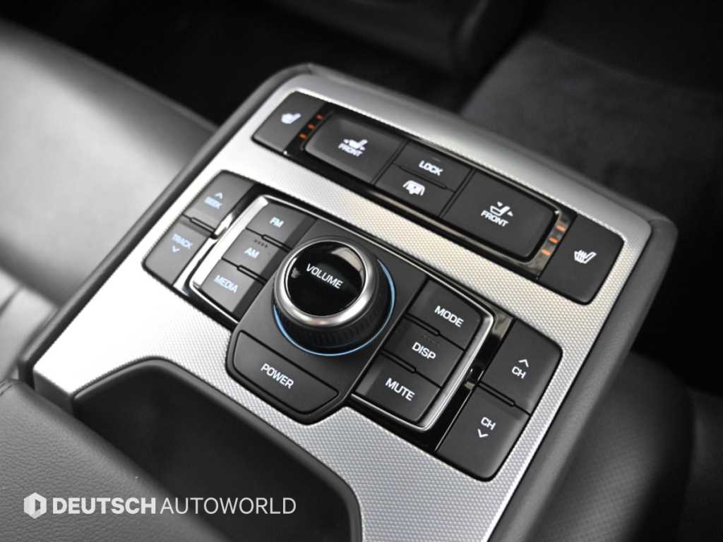 Genesis G80 — photo 16