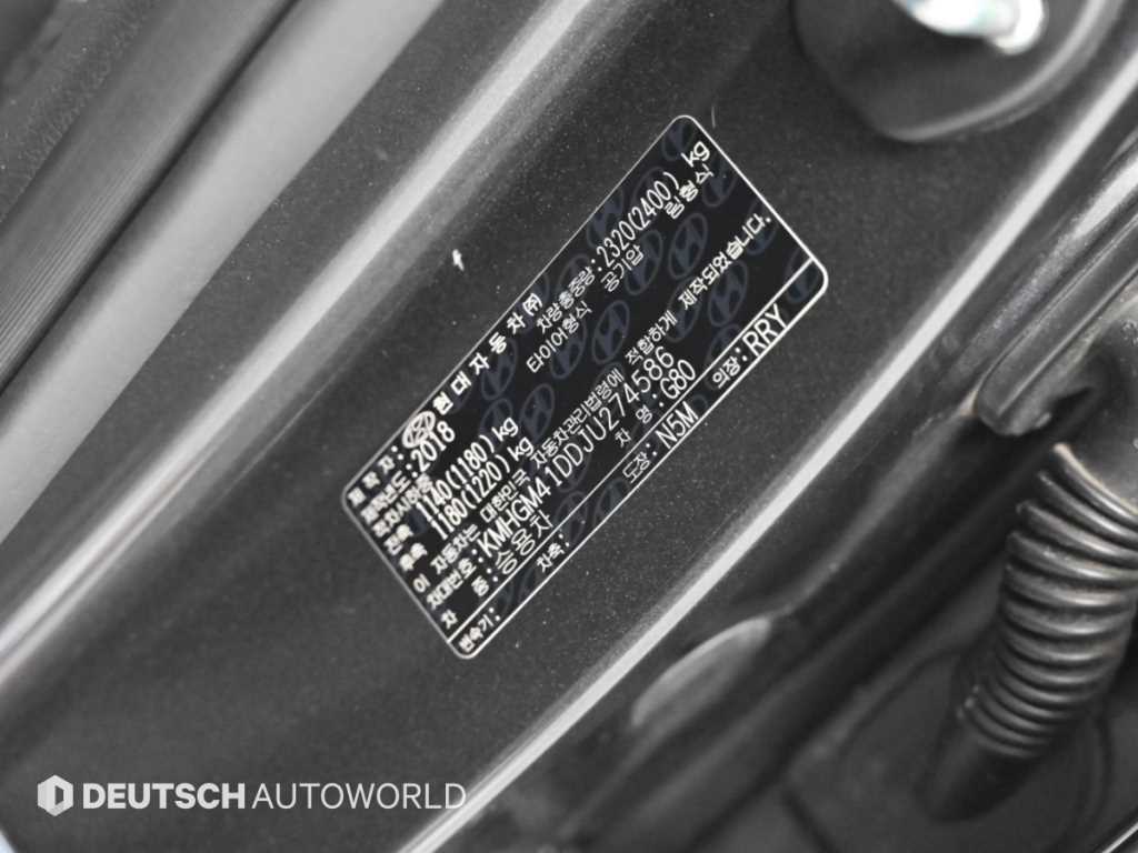 Genesis G80 — photo 20