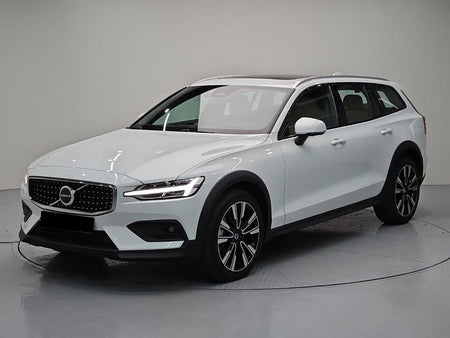 Volvo V60 — photo 01