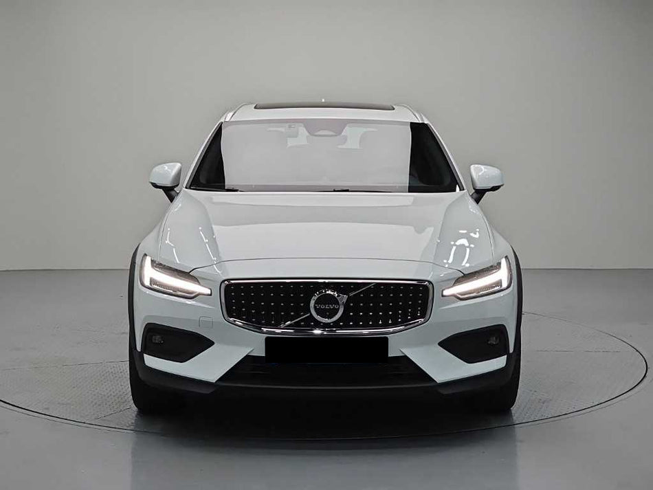 Volvo V60 — photo 02