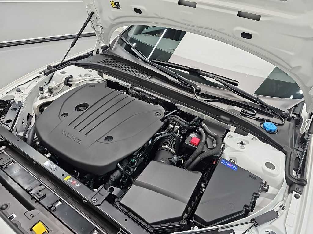 Volvo V60 — photo 05