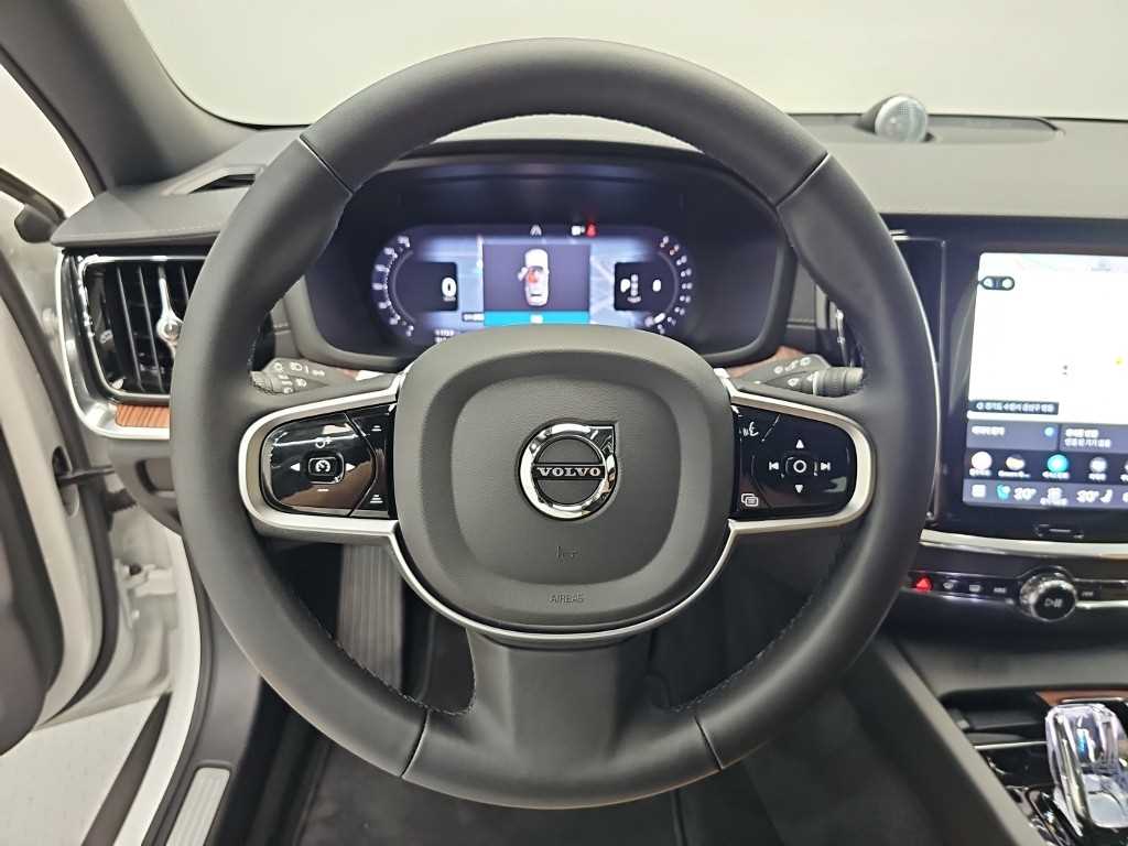 Volvo V60 — photo 09