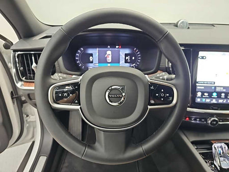 Volvo V60 — photo 09