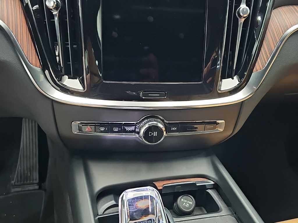 Volvo V60 — photo 10