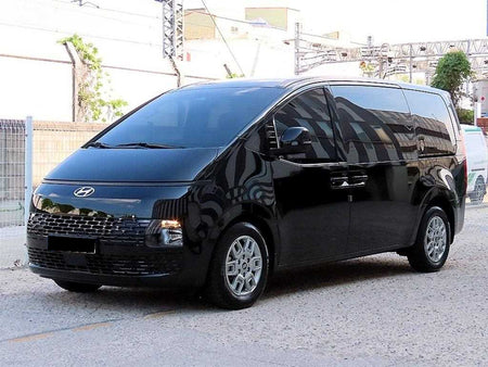 Hyundai Staria — photo 02