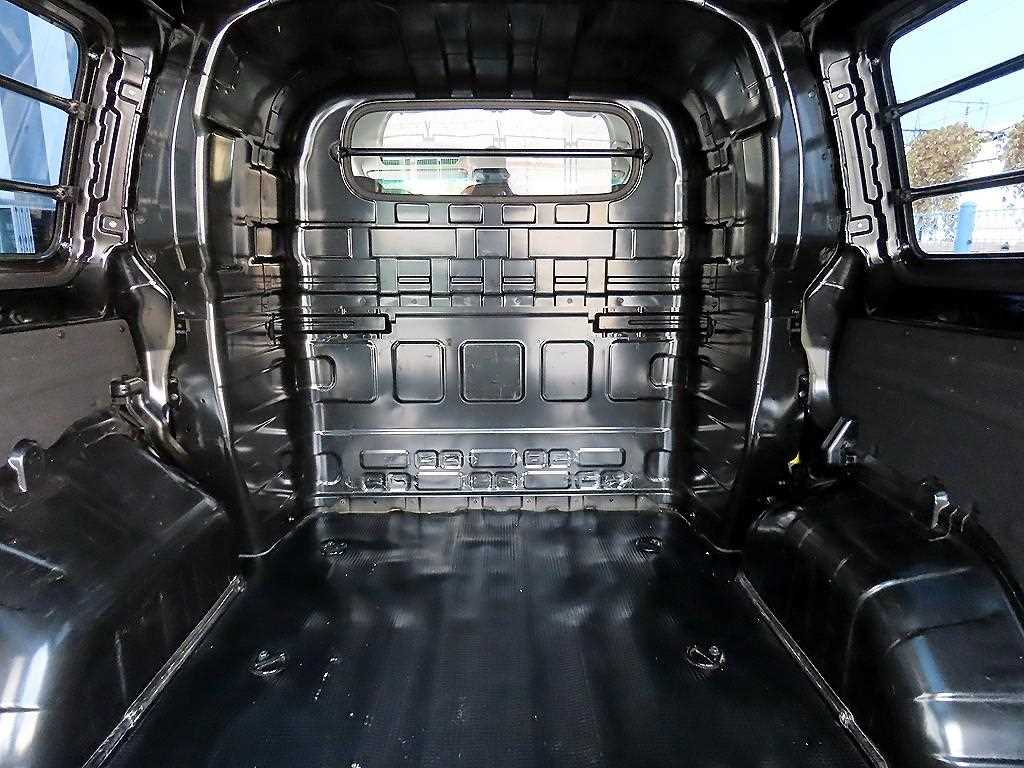 Hyundai Staria — photo 17