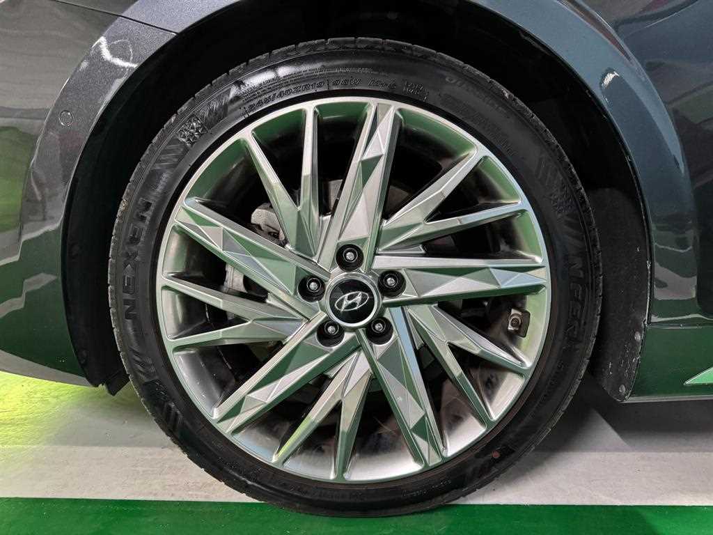 Hyundai Grandeur — photo 19