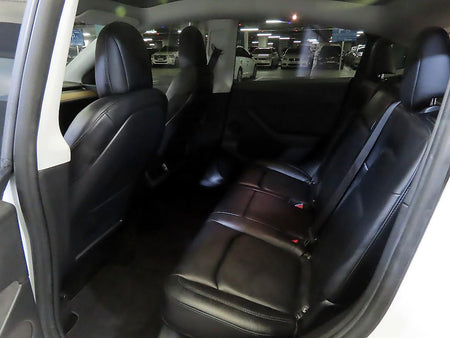 Tesla Model Y — photo 07