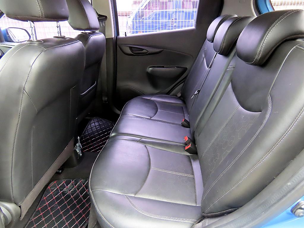 CHEVROLET Spark — photo 06
