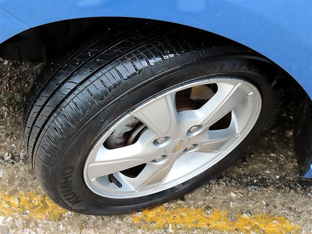 CHEVROLET Spark — photo 20