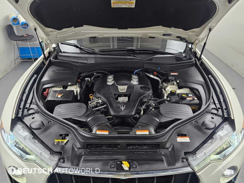 Maserati Levante — photo 06