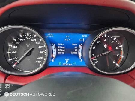 Maserati Levante — photo 08
