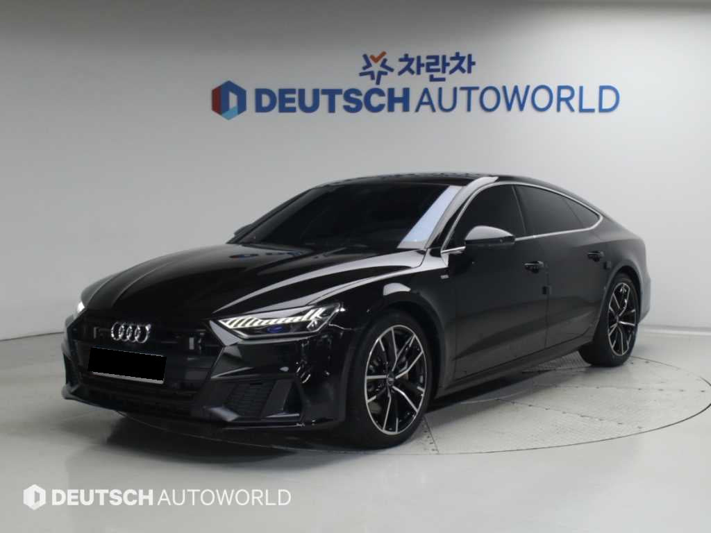 Audi A7 — photo 01