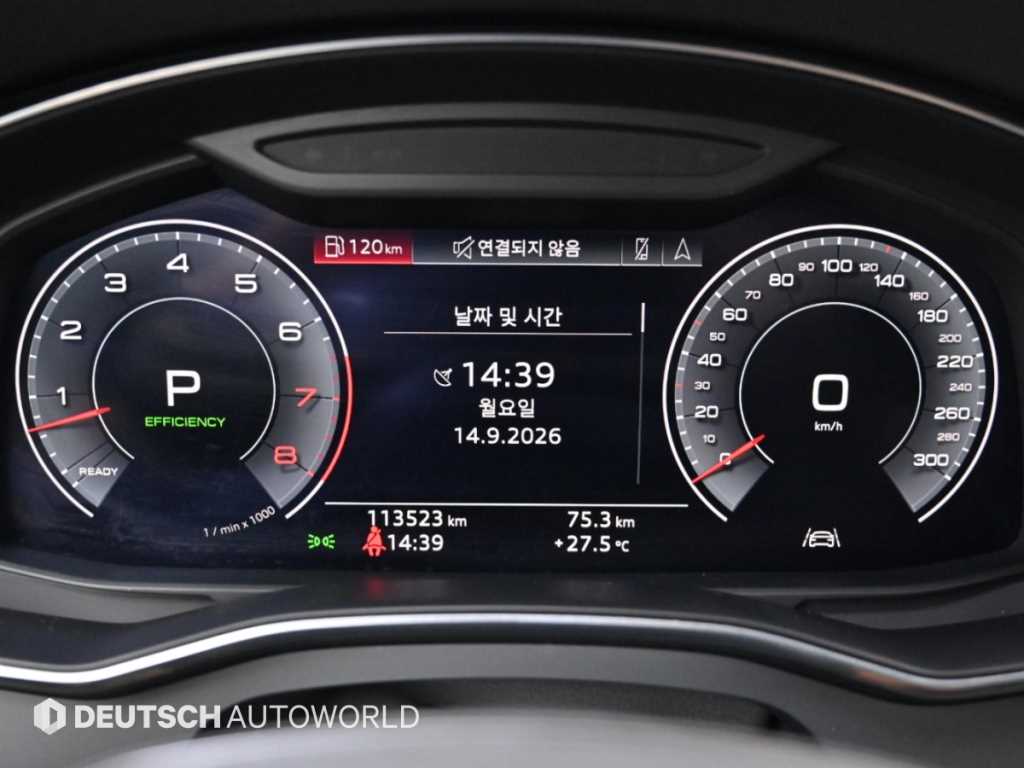 Audi A7 — photo 08