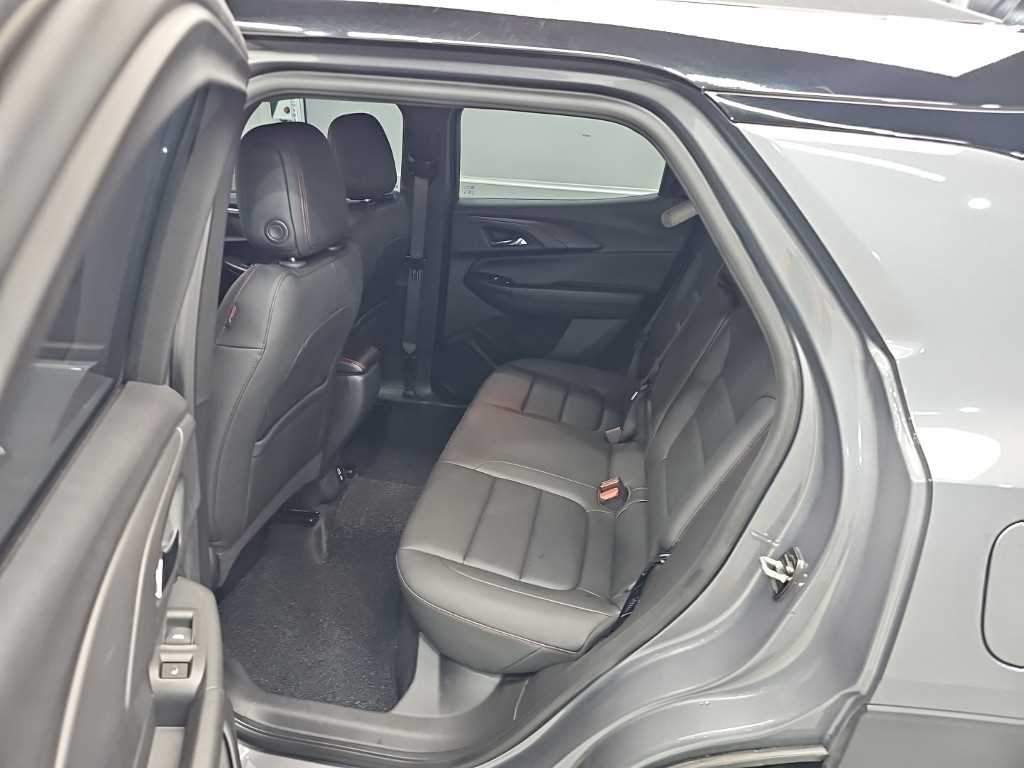 CHEVROLET Trailblazer — photo 12