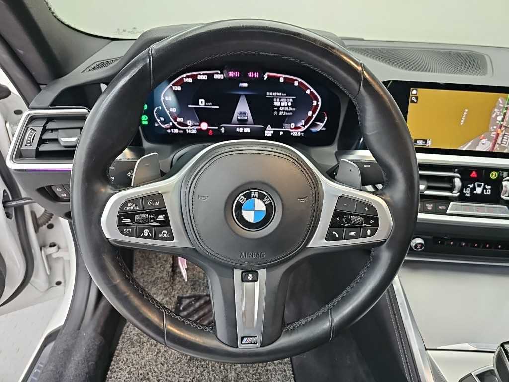BMW 4-Series — photo 09