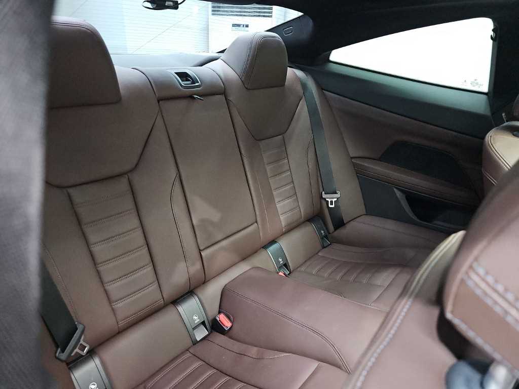BMW 4-Series — photo 12