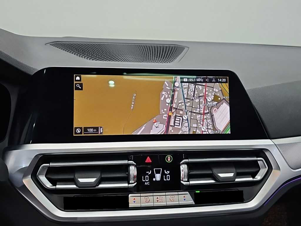 BMW 4-Series — photo 14