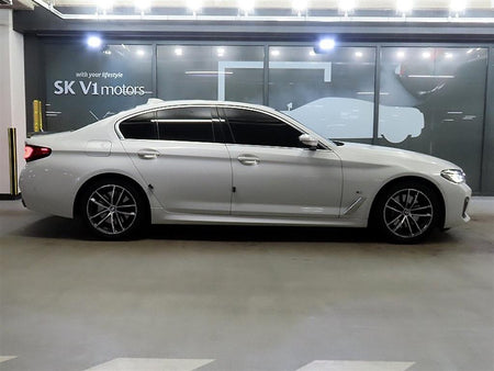 BMW 5-Series — photo 03