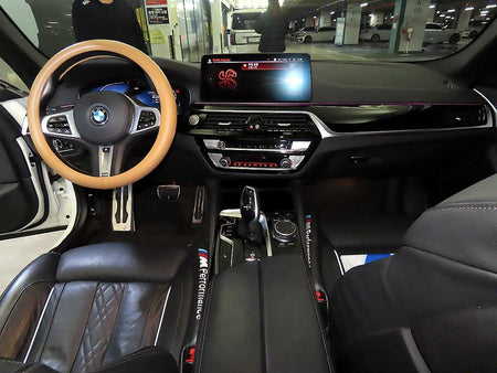 BMW 5-Series — photo 10
