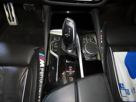 BMW 5-Series — photo 12