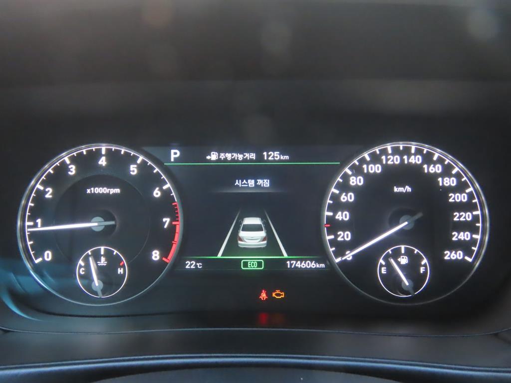 Genesis EQ900 — photo 10