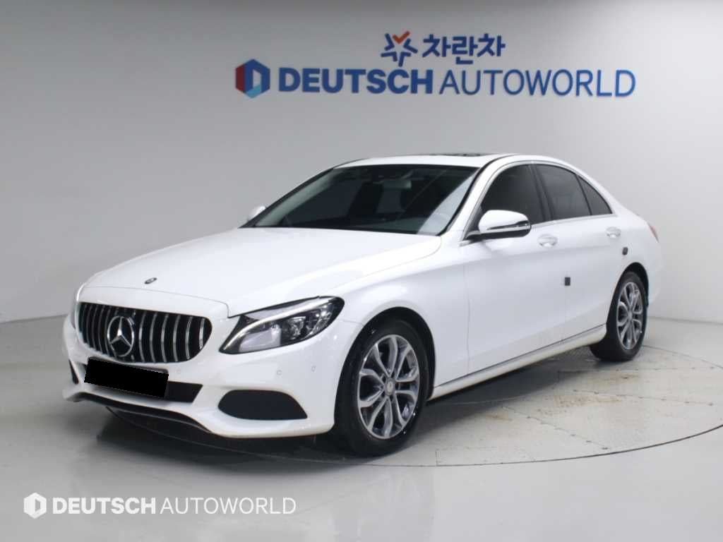 Mercedes-Benz C-Class — photo 01