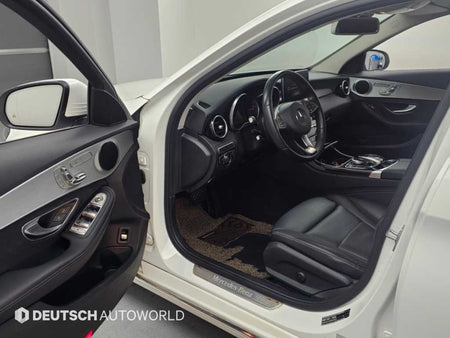 Mercedes-Benz C-Class — photo 11